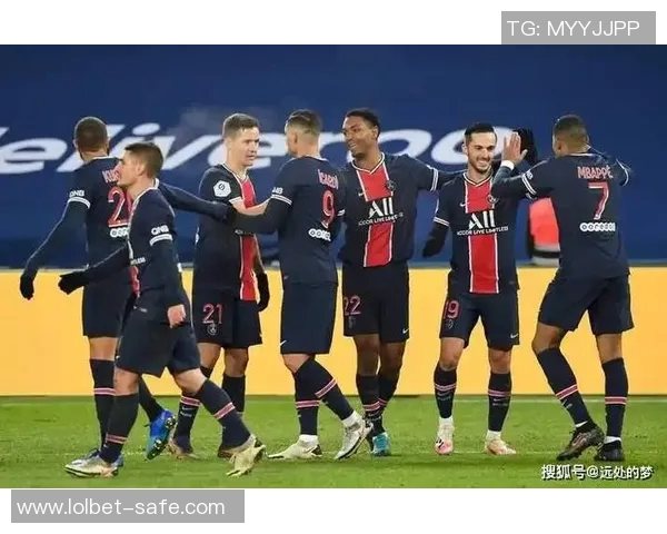 德甲惊现冷门巴黎圣日耳曼狂胜那不勒斯6比2神扑瞬间震撼全场