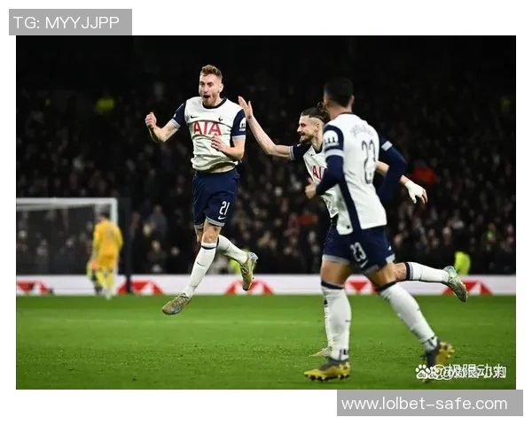 国王杯激战曼联与热刺平局瞬间引发全场热烈反响分析